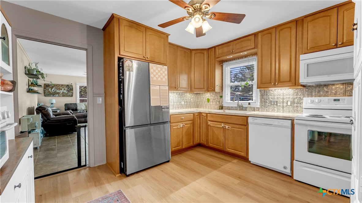 304 E Live Oak Street