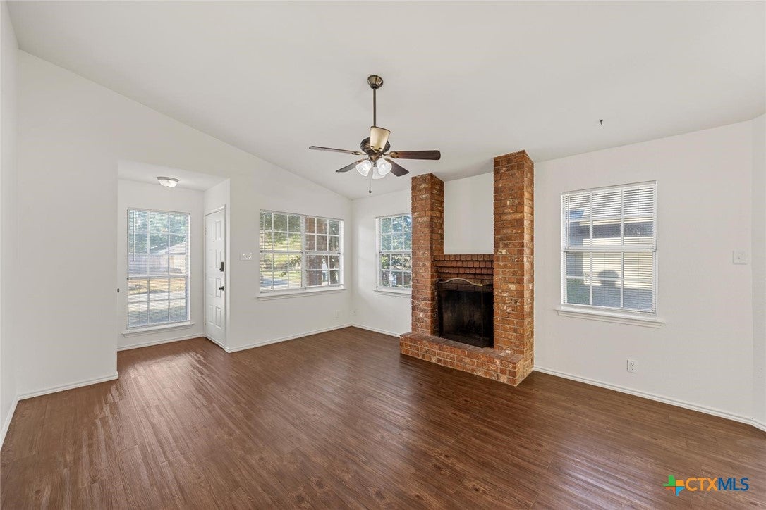 2718 Alamo Trail