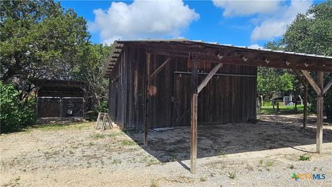 A home in Goldthwaite