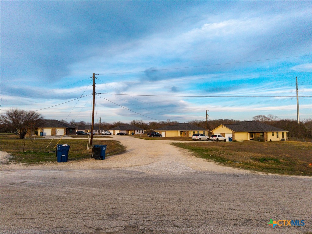 540-566 Crest Circle Drive