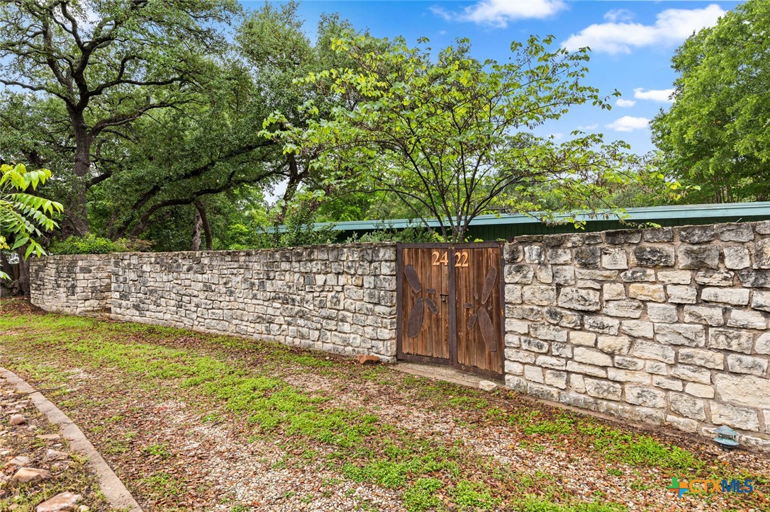 2422 Marlandwood Road