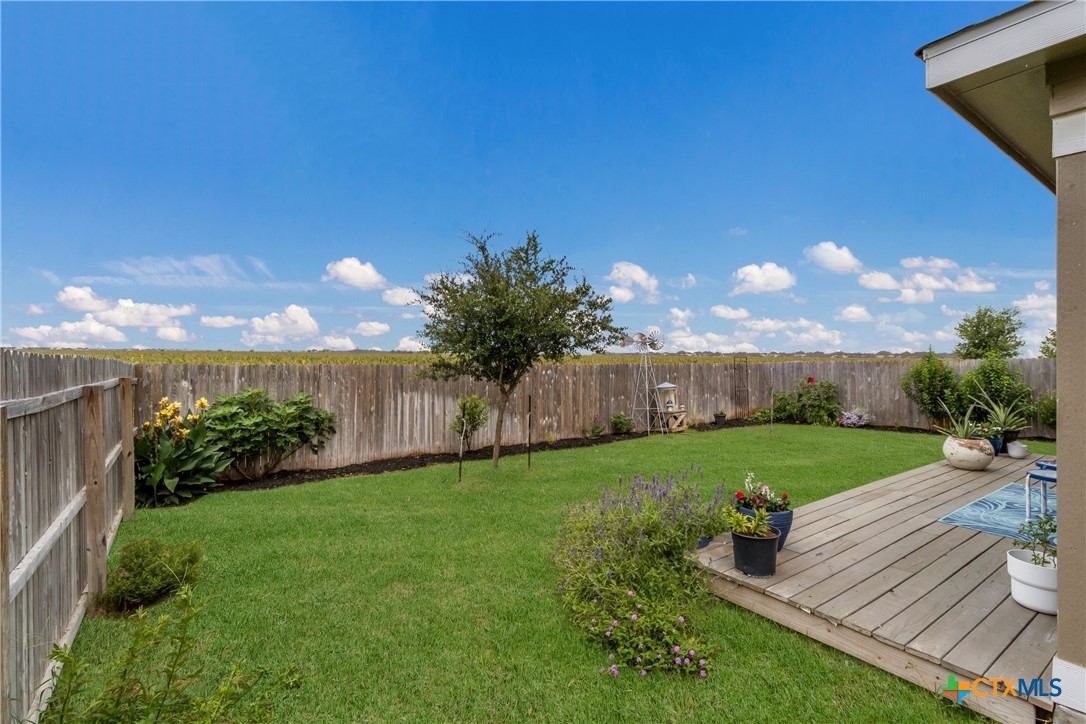 Photo 1 of 26 — 337 Cordova Crossing, Seguin, TX 78155