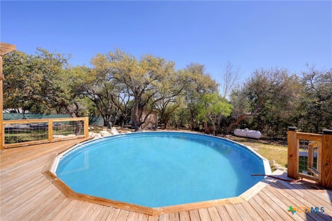 Photo of 141 Arnold Drive, Canyon Lake, TX 78133 (MLS # 615113)