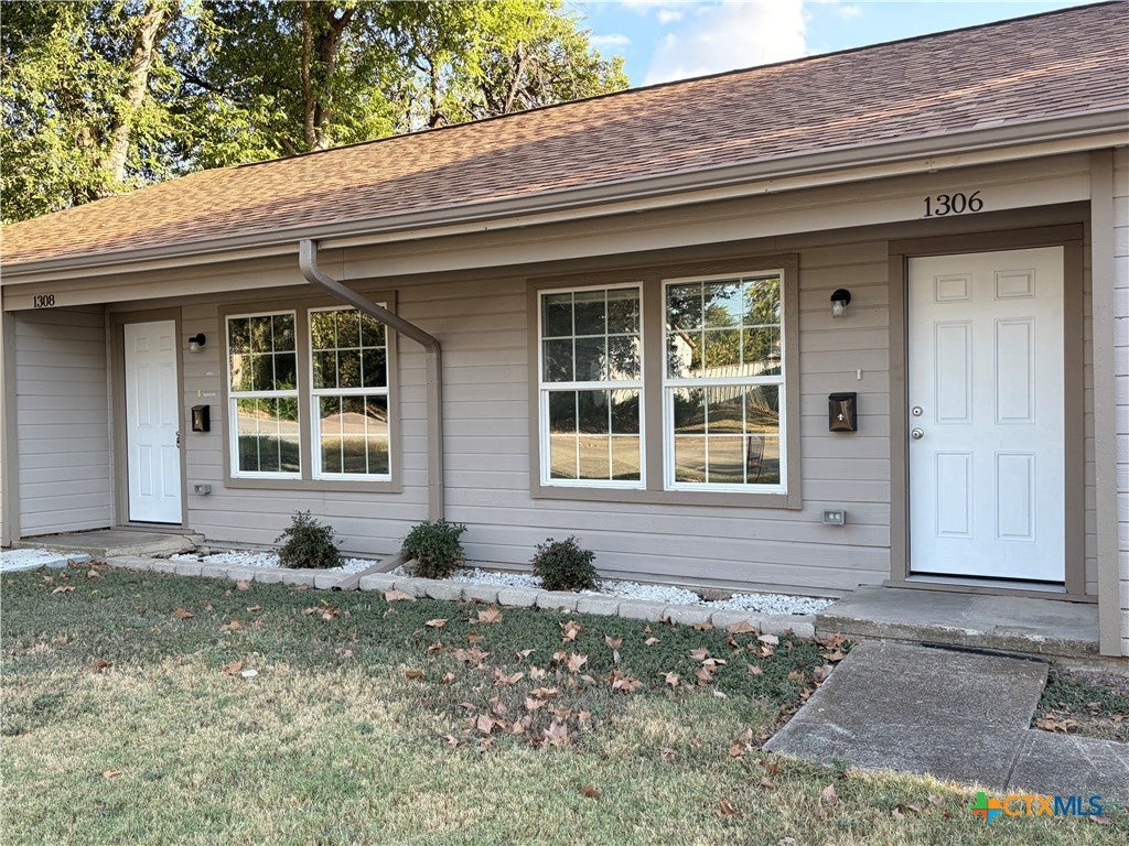 1306 White Avenue 2