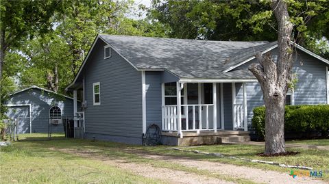 Photo of 1407 S 7th Street, Temple, TX 76504 (MLS # 610348)