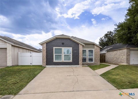 Photo of 118 Waterford Drive, Victoria, TX 77901 (MLS # 624486)