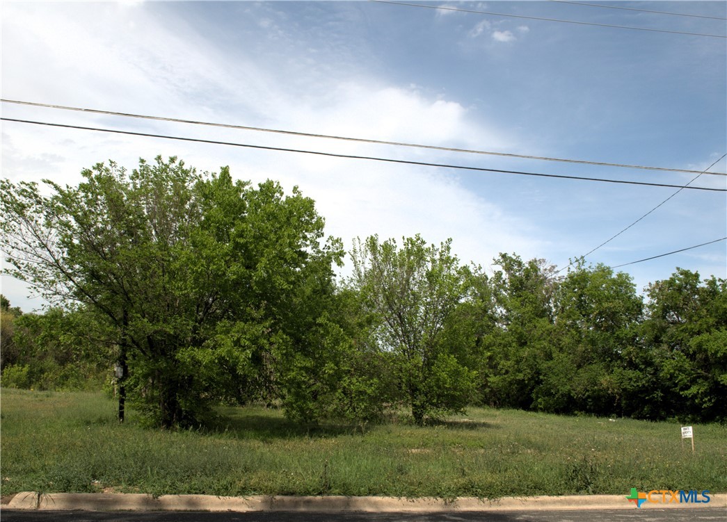 507 & 513 Bremser Avenue