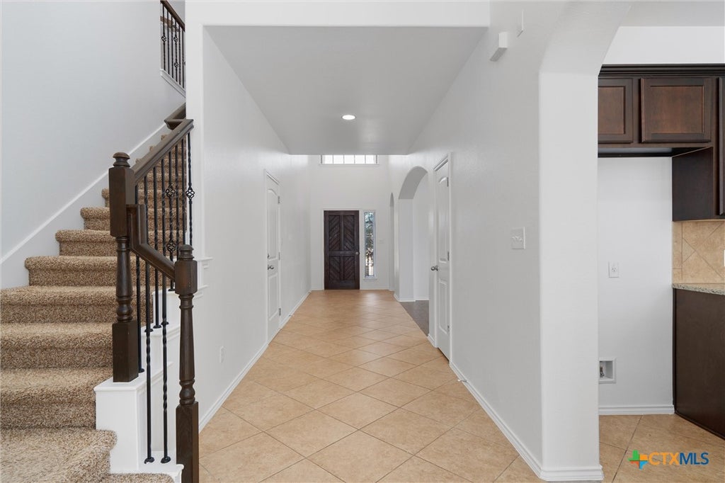 Photo of 188 Rock Vista Run, Austin, TX 78737 (MLS # 627738)