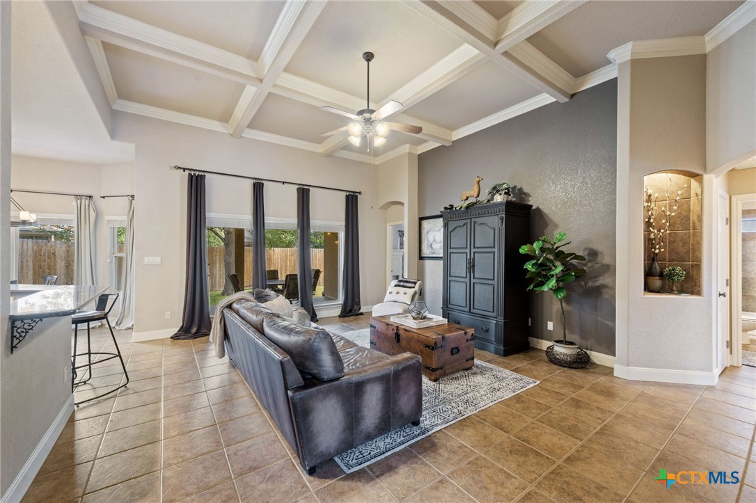 2351 N Ranch Estates Boulevard