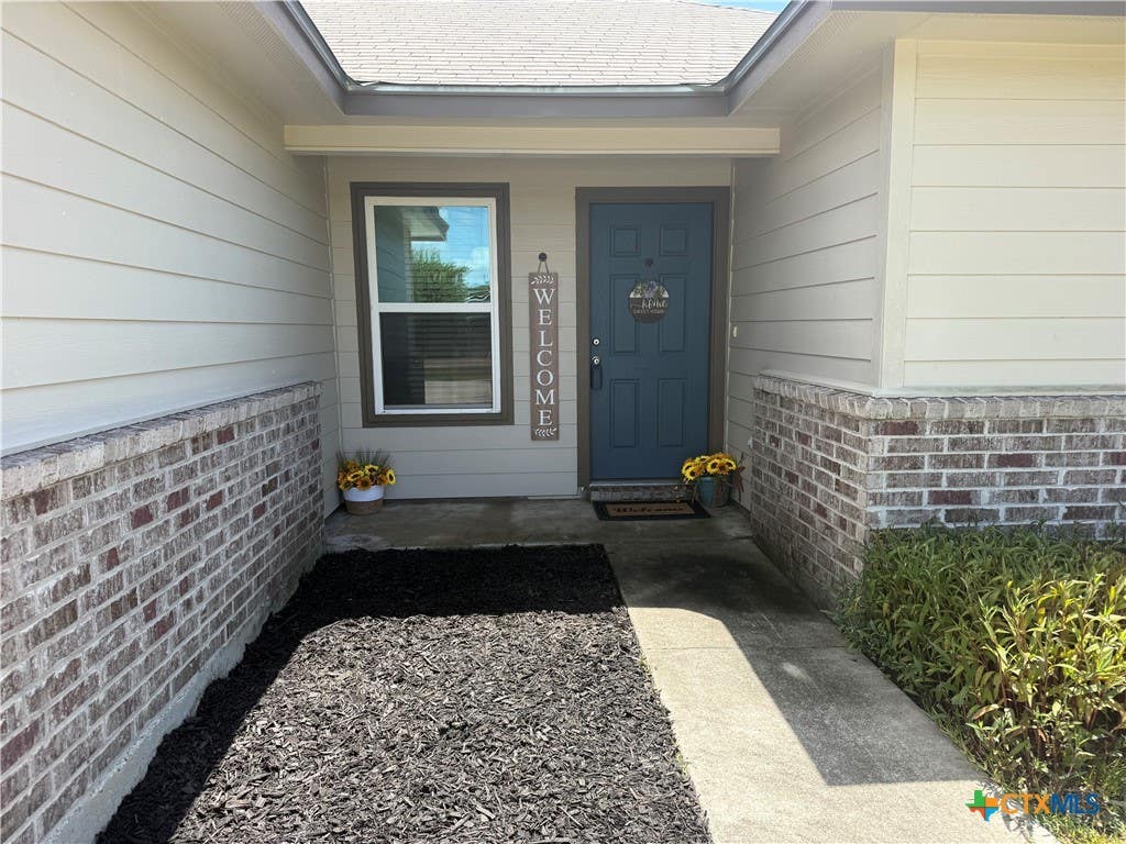 Photo of 3603 Hanselman Road, Victoria, TX 77901 (MLS # 622396)