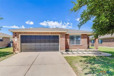 Photo of 505 Washington Square Drive, Leander, TX 78641 (MLS # 622599)