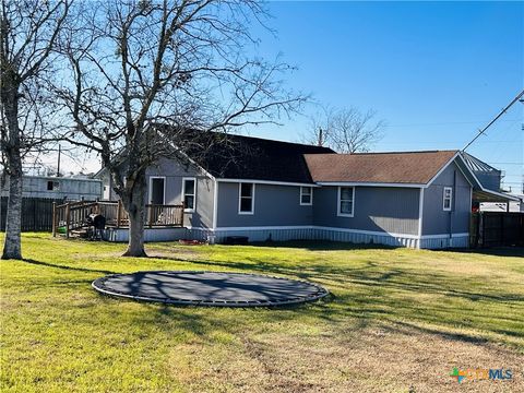 A home in Yoakum