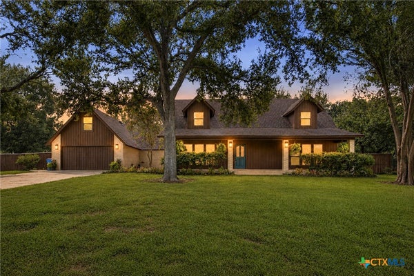 221 MONTWOOD, SEGUIN, TX 78155 - Image e516aafc61c9eded83c08b620c6ca2da/4057642441