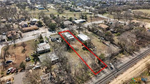 Photo of 814 Alabama Street, San Marcos, TX 78666 (MLS # 606022)
