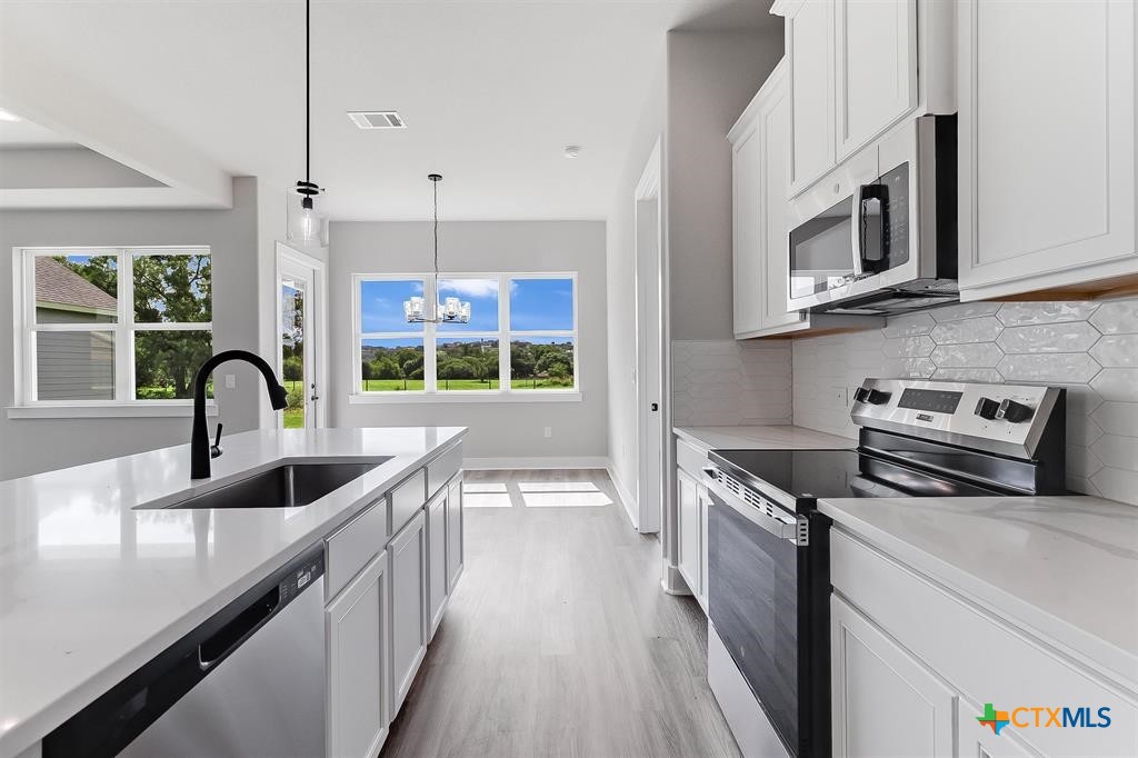 1255 Pecan Valley Drive