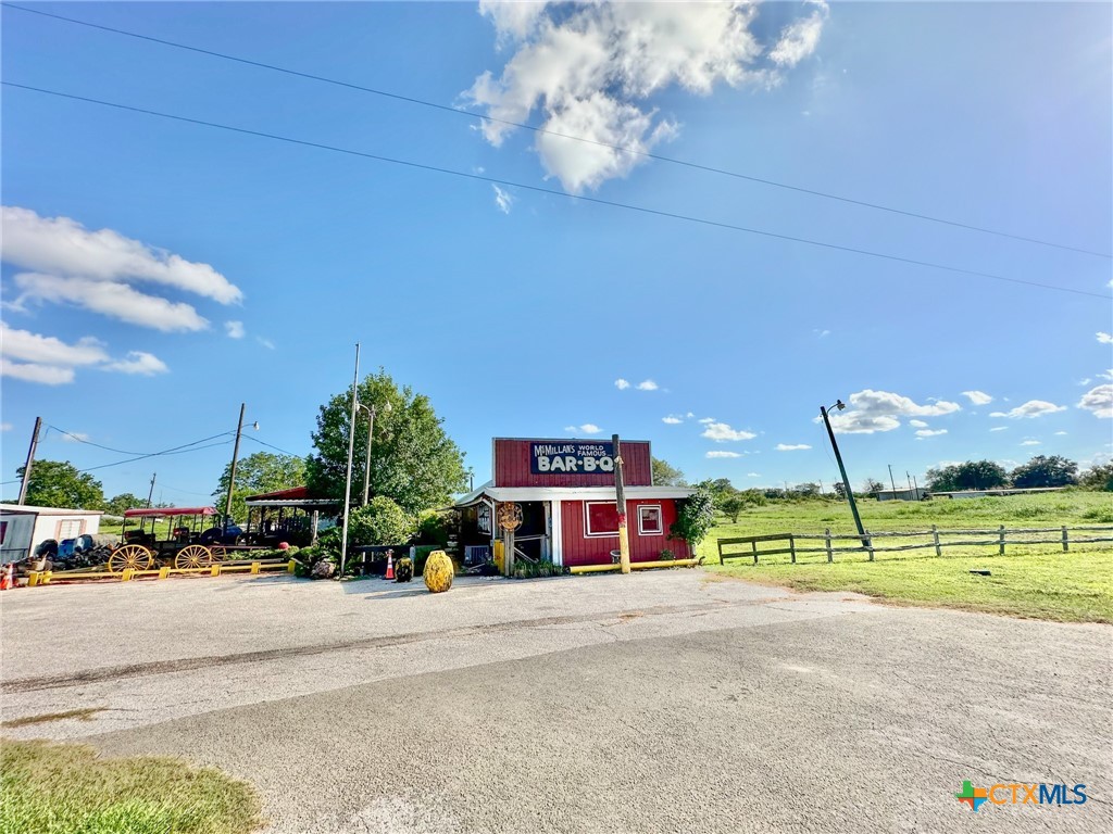 9913 US HWY 59N