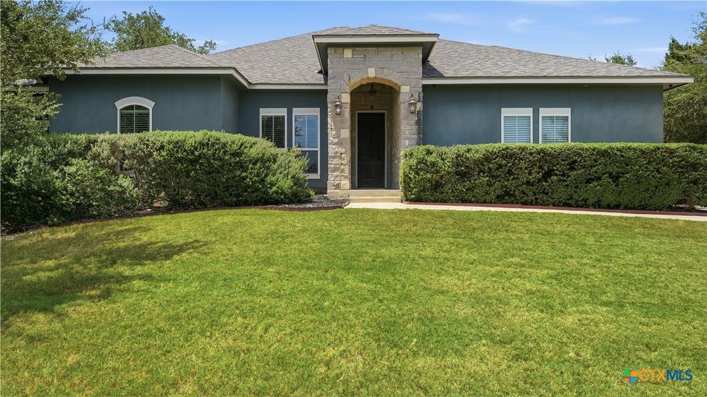 Photo of 249 Deer Cross Lane, San Antonio, TX 78260 (MLS # 620212)