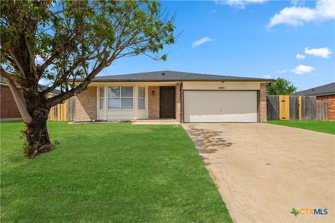 Photo of 4401 Stallion Drive, Killeen, TX 76549 (MLS # 613577)