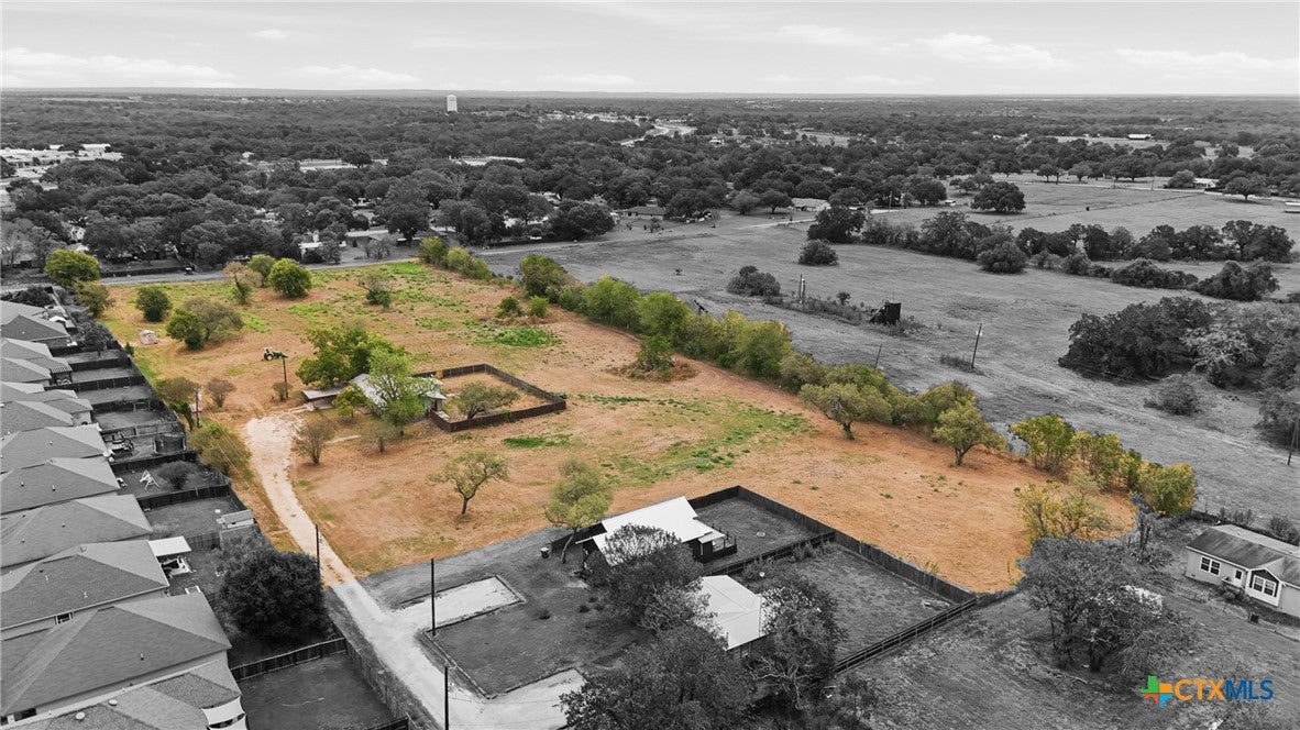 2030 Dreyer Lane