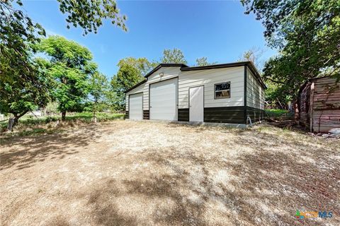 A home in Lampasas