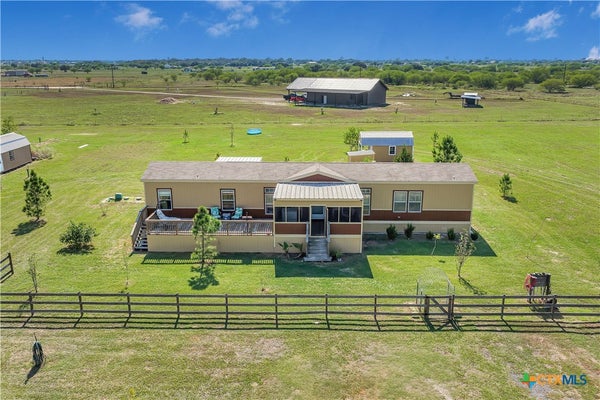 133 WEEPING WILLOW RD, VICTORIA, TX 77904 - Image e60476c6030101acd844a4b9421f00aa/1566677077