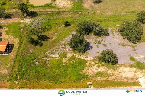 1054 Ferguson Loop Dale TX 78616