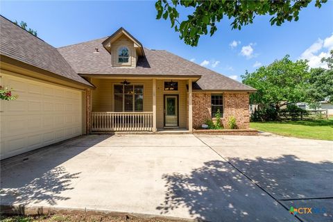 Photo of 53 Tinaâ€™s Trail, Martindale, TX 78655 (MLS # 612009)