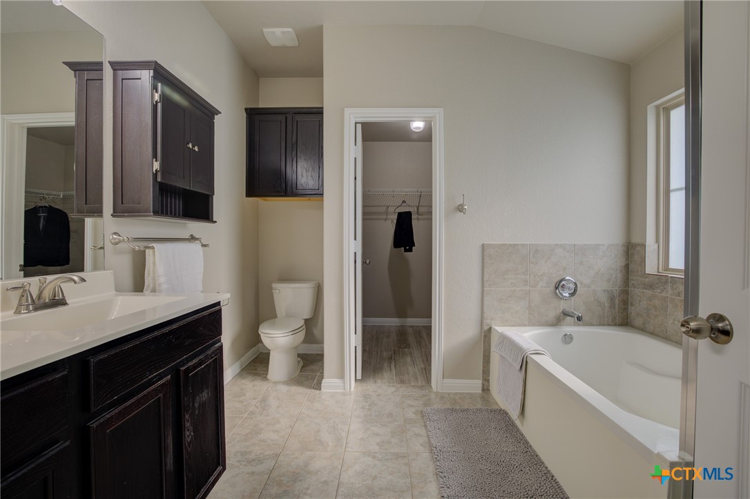 New Braunfels, Texas 78130, United States, 4 Bedrooms Bedrooms, ,2 BathroomsBathrooms,Residential,Active,16399