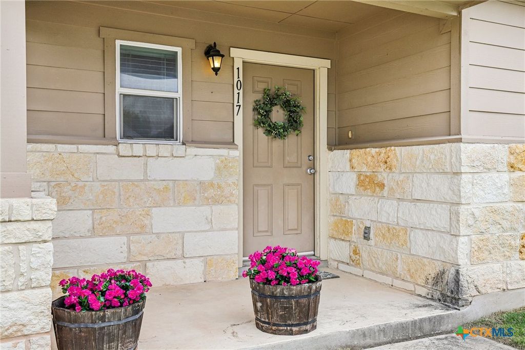 Photo of 1017 Mellow Breeze, New Braunfels, TX 78130 (MLS # 612528)