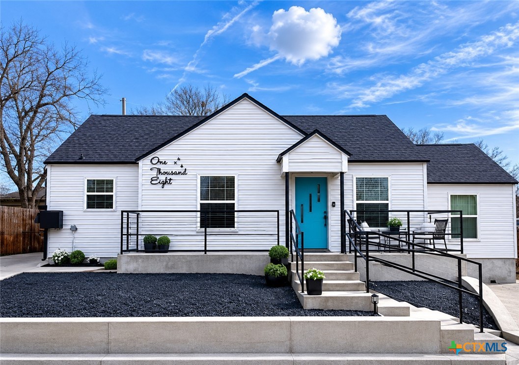 Photo 1 of 23 — 1008 Pleasant Street, Gatesville, TX 76528
