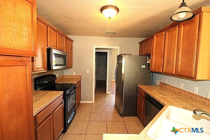 2003 Walker Place Boulevard