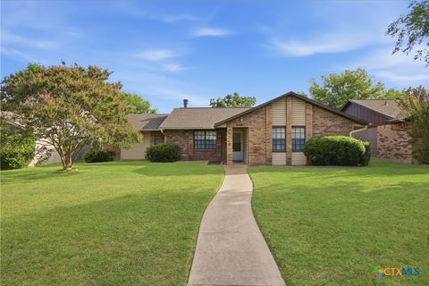 Photo of 2106 Stagecoach Trail, Temple, TX 76502 (MLS # 619539)