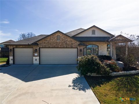 Photo of 9406 Susan Drive, Killeen, TX 76542 (MLS # 607635)