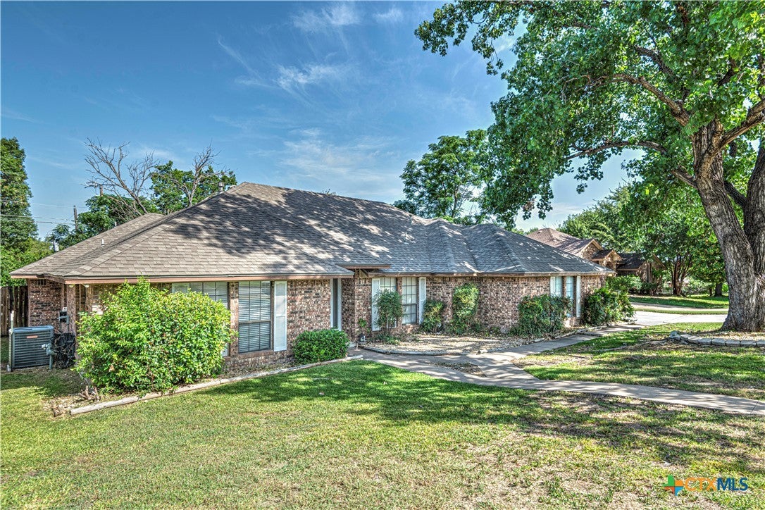 1619 Tanglewood Drive