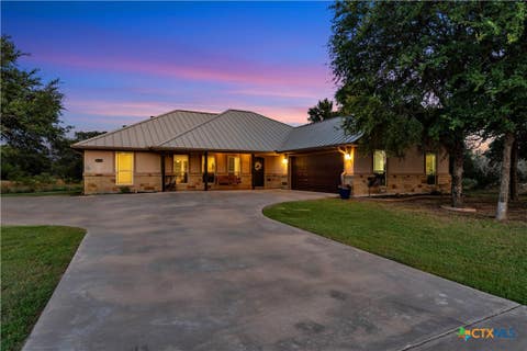 Photo of 252 Sunday Drive, Burnet, TX 78611 (MLS # 622568)