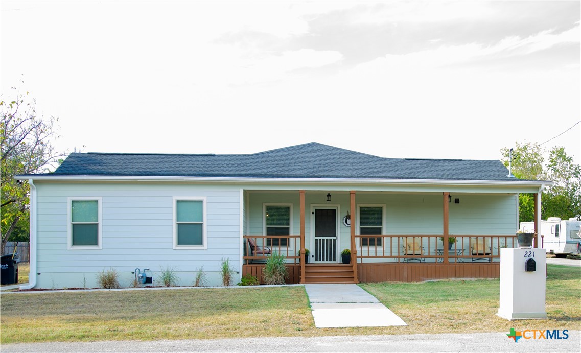 221 E Hamilton Avenue