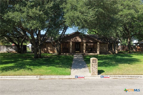 Photo of 2802 E Good Shepherd Drive, Brownwood, TX 76801 (MLS # 624039)