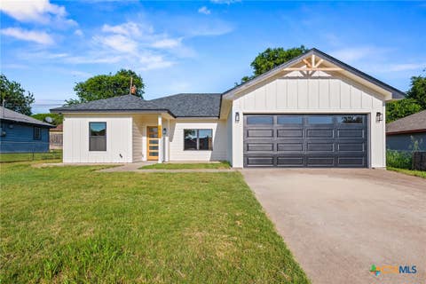 Photo of 2502 Cross Timber Drive, Killeen, TX 76543 (MLS # 618191)