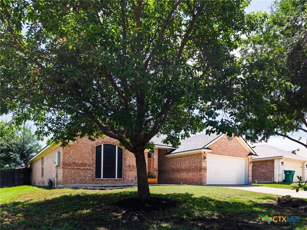Photo of 2005 Drawbridge Drive, Harker Heights, TX 76548 (MLS # 613575)