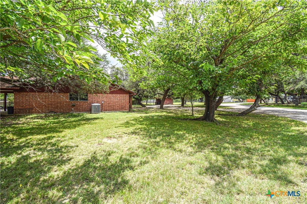 Photo of 4300 Tahuaya Drive, Harker Heights, TX 76548 (MLS # 616368)