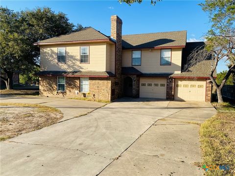Photo of 5203 Denmans Loop, Belton, TX 76513 (MLS # 611311)