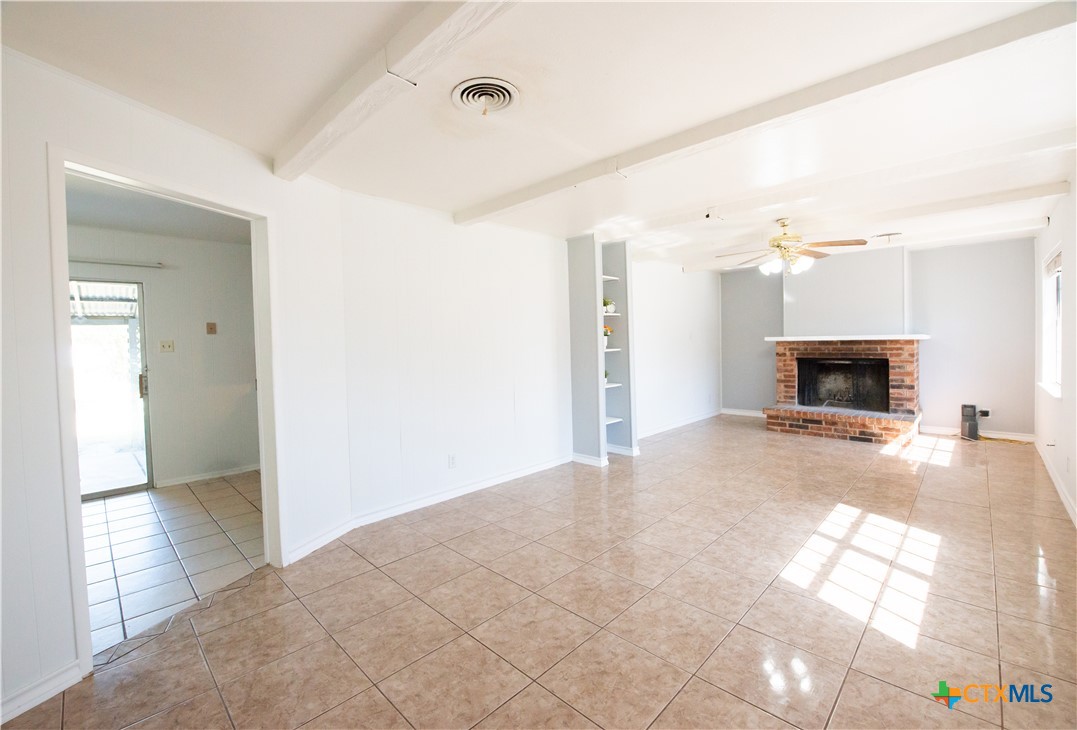 1201 Ridgemont Drive