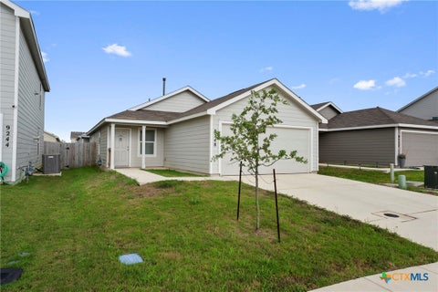 Photo of 9248 James Bowie, Seguin, TX 78155 (MLS # 616639)