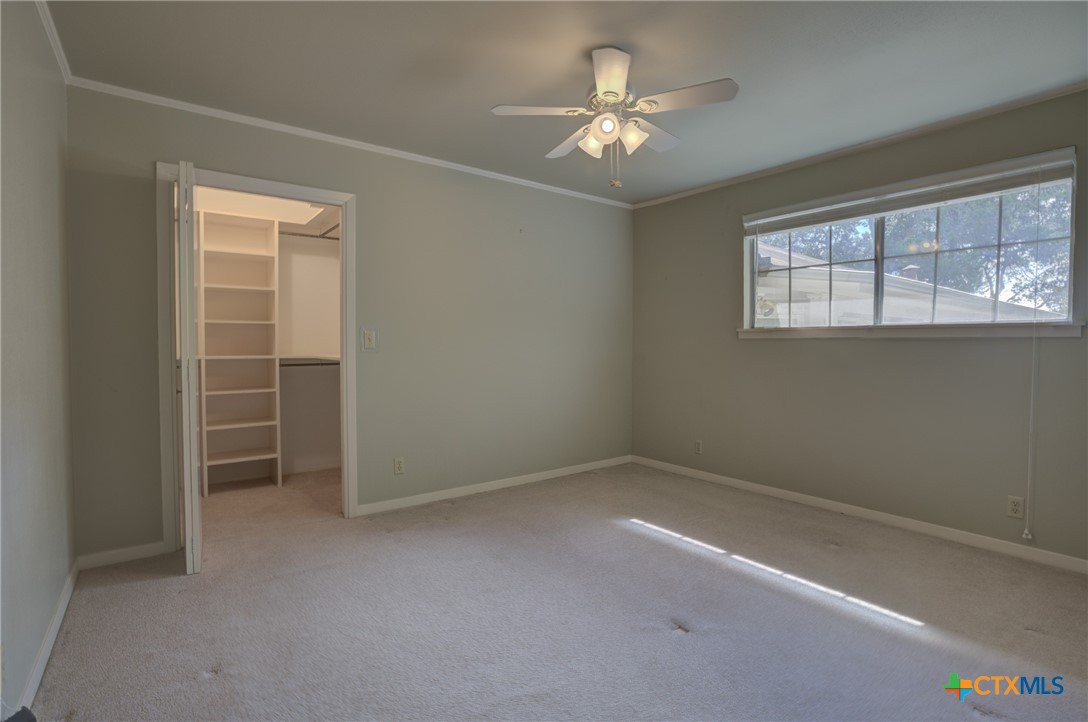 New Braunfels, Texas 78130, United States, 5 Bedrooms Bedrooms, ,4 BathroomsBathrooms,Residential,Pending,35254