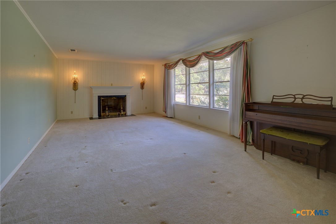 New Braunfels, Texas 78130, United States, 5 Bedrooms Bedrooms, ,4 BathroomsBathrooms,Residential,Pending,35254