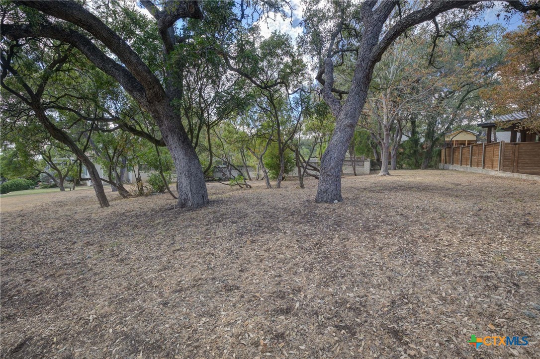 New Braunfels, Texas 78130, United States, 5 Bedrooms Bedrooms, ,4 BathroomsBathrooms,Residential,Pending,35254