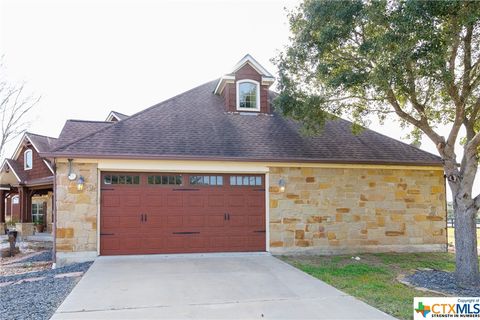 A home in Yoakum