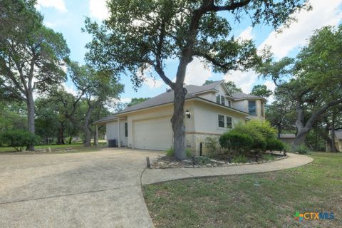 A home in Garden Ridge