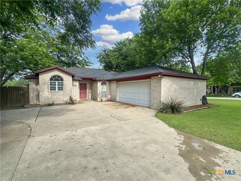 Photo of 704 S Market Street, Flatonia, TX 78941 (MLS # 615186)