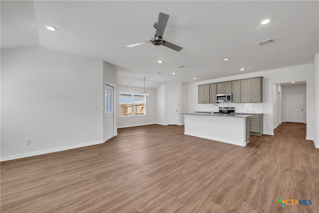 187 Grand Canyon Drive